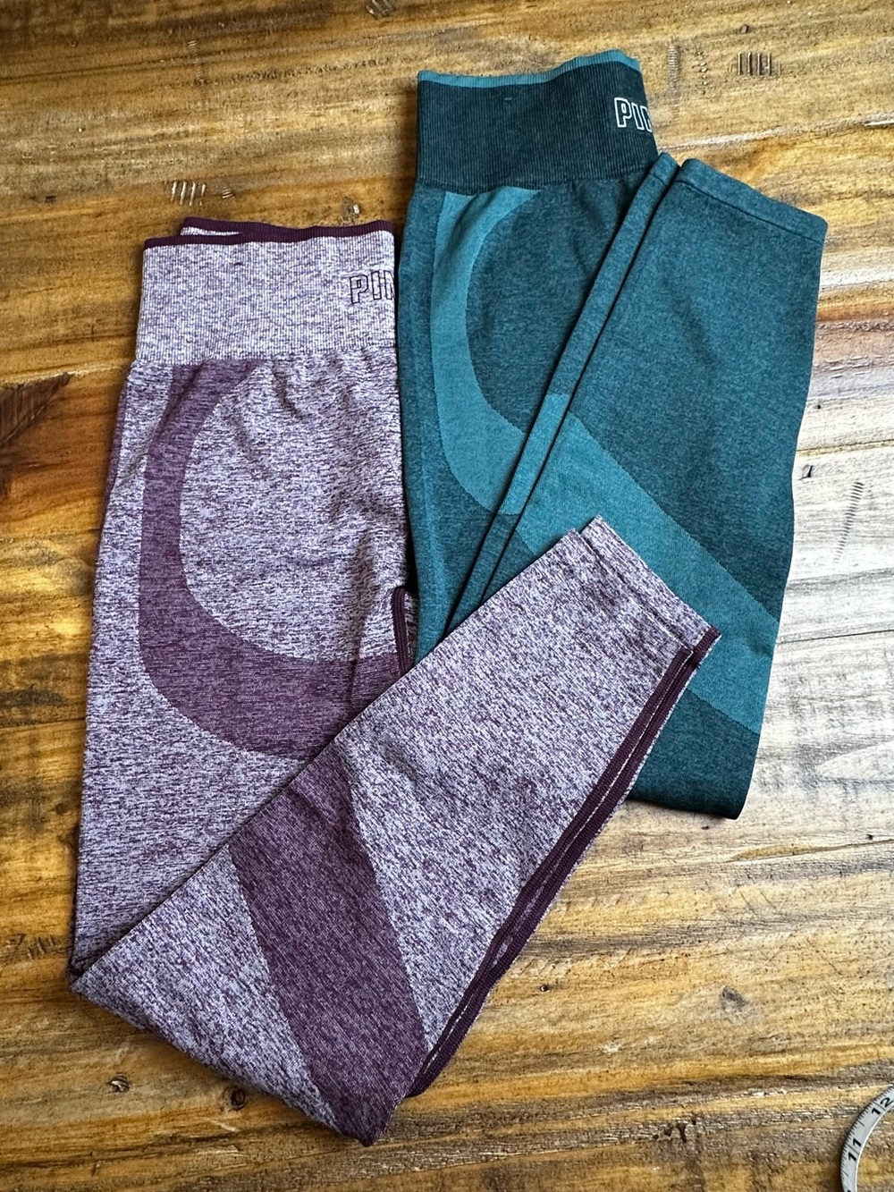 Victoria's Secret Teal & Plum Seamless Leggings Duo